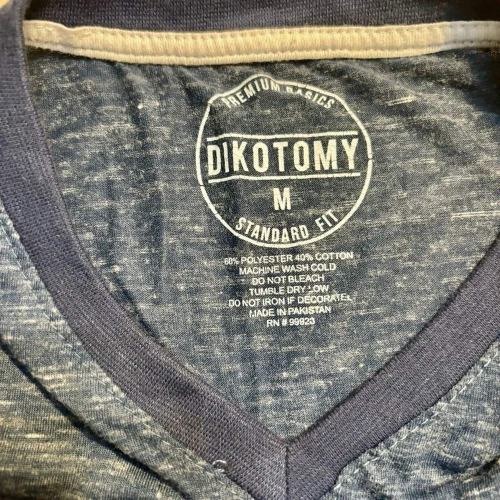 🇺🇸 Dikotomy Men’s Tee Medium Heathered Navy Blue V-Neck Short Sleeves Soft